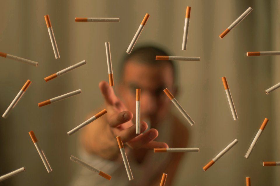 Smoking in Iran 05