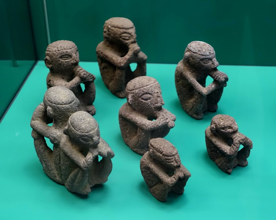 Smokers, Costa Rica highlands, 1000-1500 AD, stone- Naturhistorisches Museum Nürnberg - Nuremberg, Germany - DSC04093