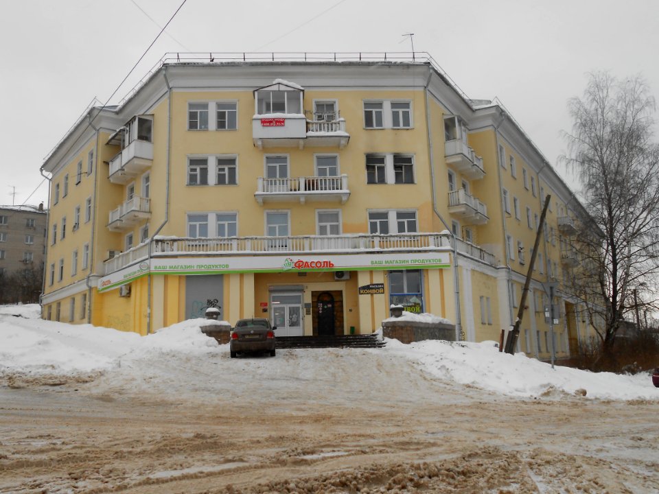 Smolensk, Bakunin Street, 10 - 05