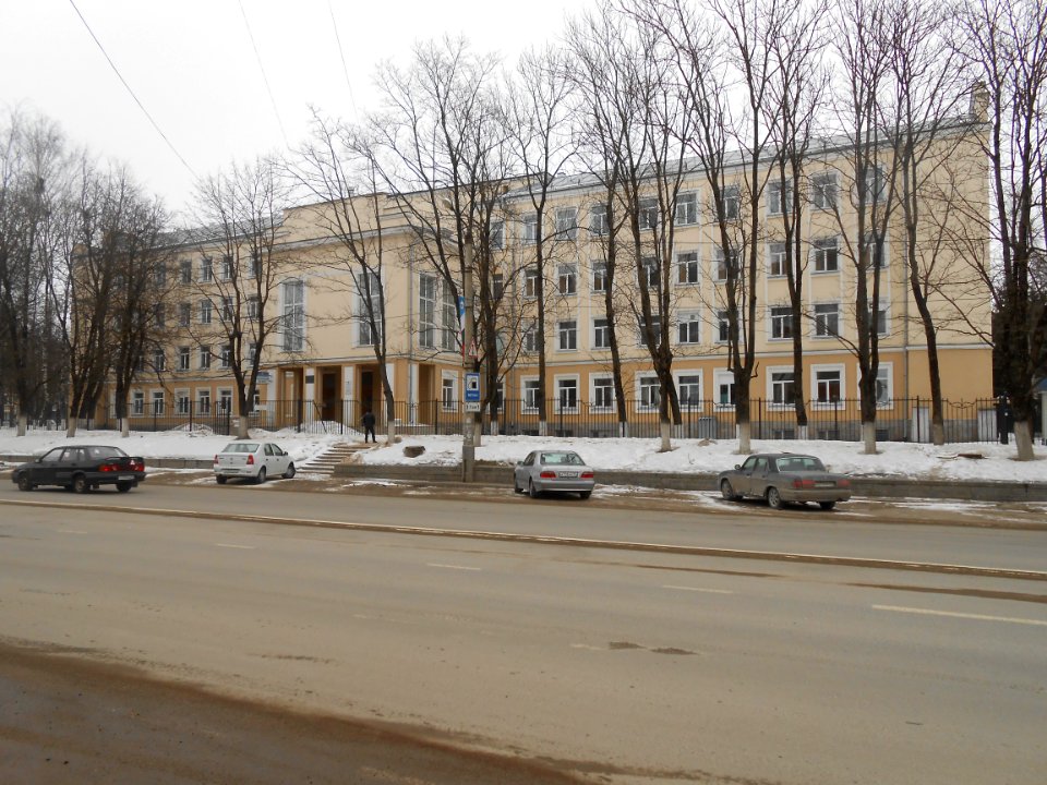 Smolensk, Gagarin Avenue 25 - 07