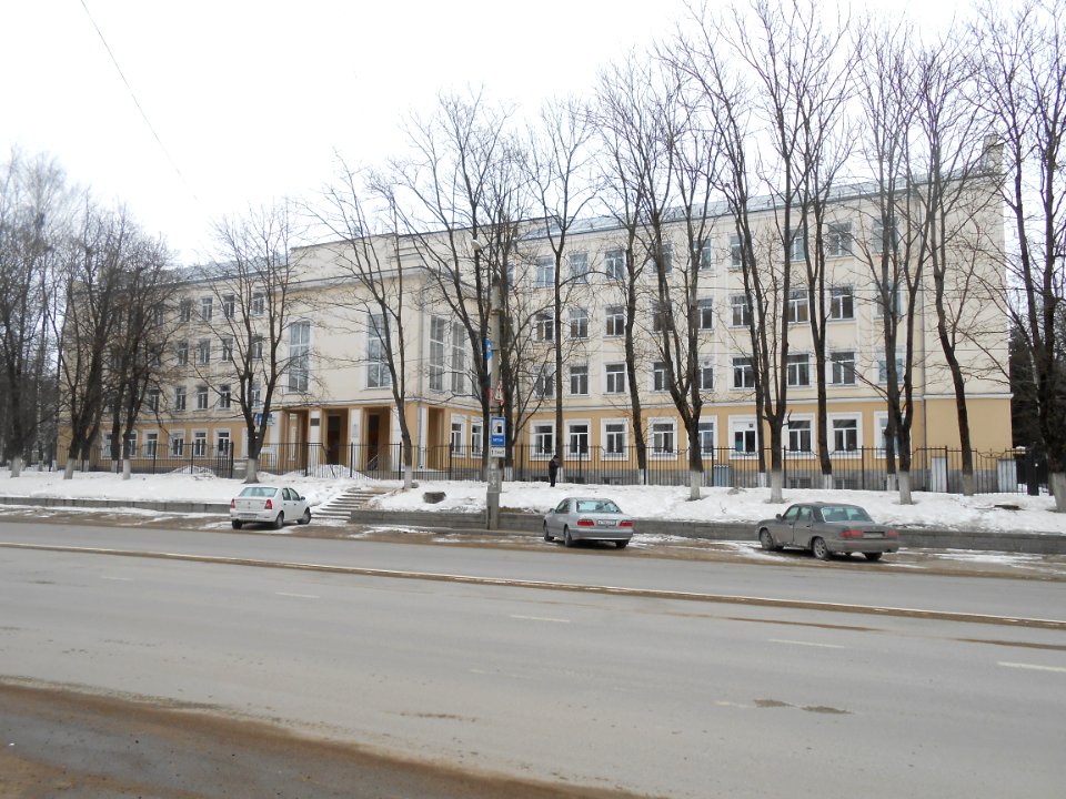 Smolensk, Gagarin Avenue 25 - 08