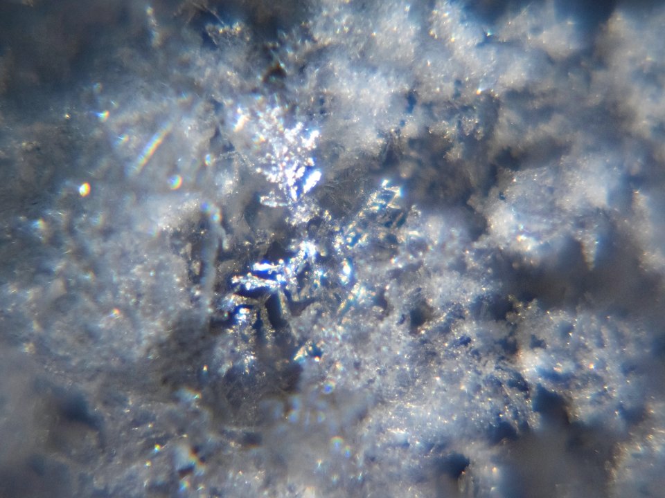 Snow flakes at night 6