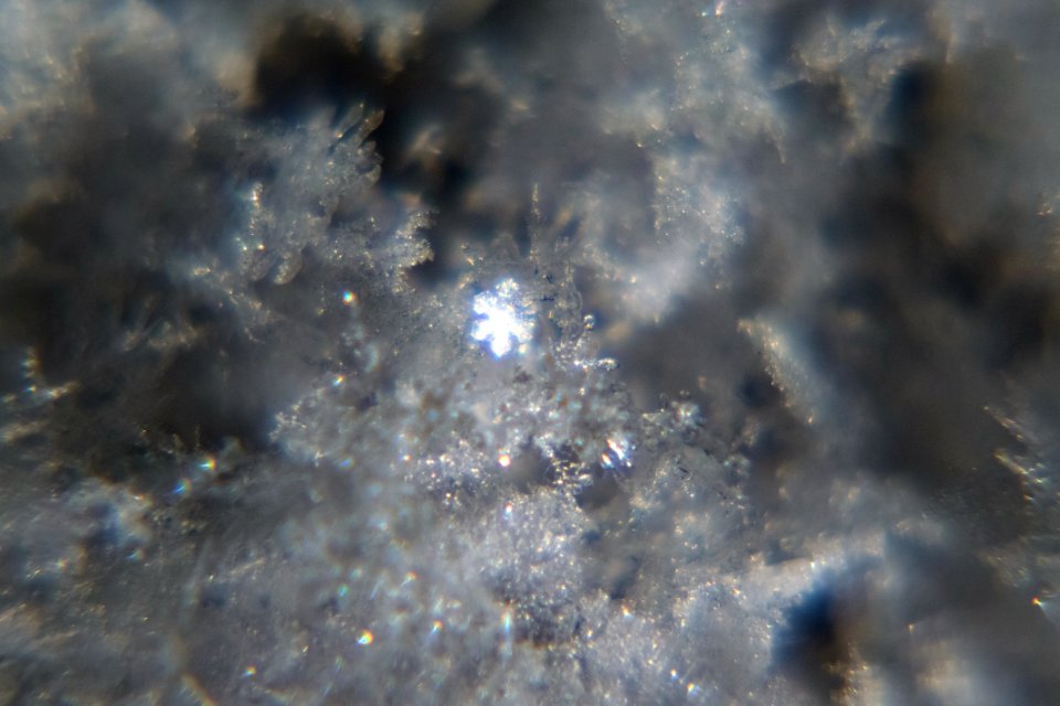 Snow flakes at night 7