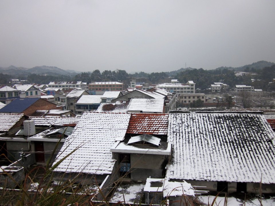 Snowscape of Qingshanqiao Town in Ningxiang, Hunan, China, in January 2012, picture8