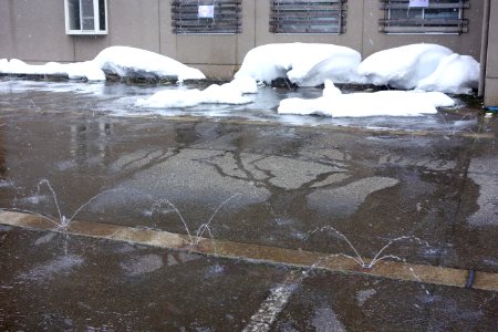 Snow removal - Yuzawa, Niigata - DSC09418