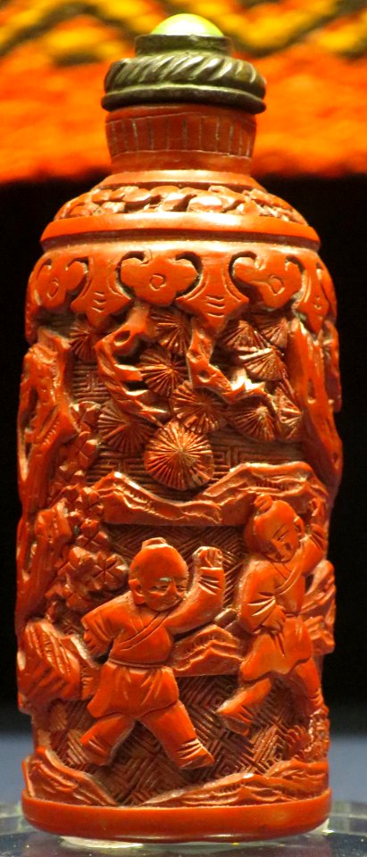Snuff bottle, 19th century, carved lacquer, Dayton Art Institute