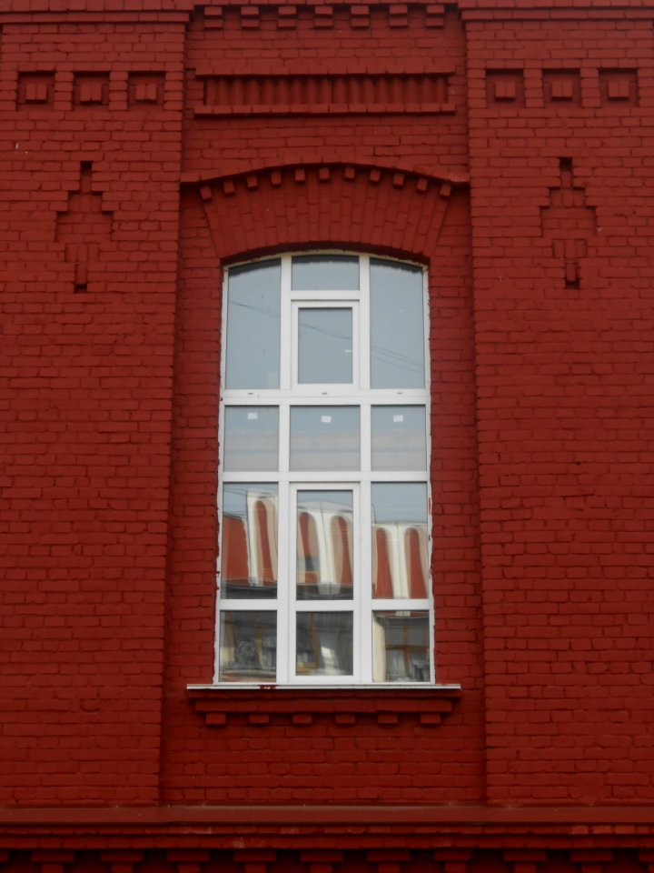 Smolensk, Kominterna Street, 12A - 33