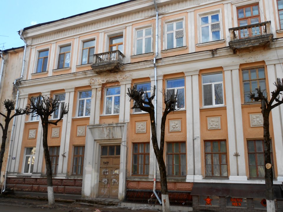 Smolensk, Lenina Street 36 - 02