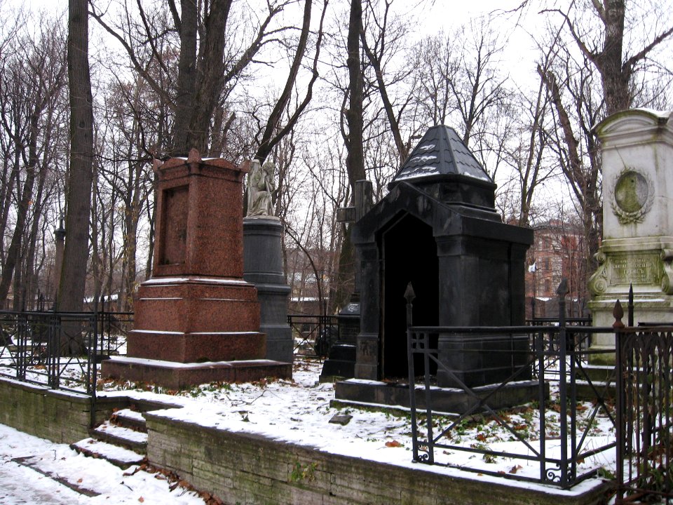 Smolensk Lutheran cemetery 8