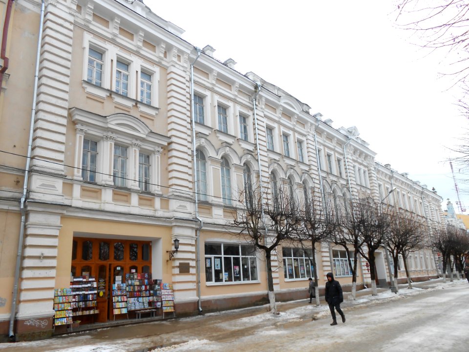 Smolensk, Lenina Street, 16 - 06