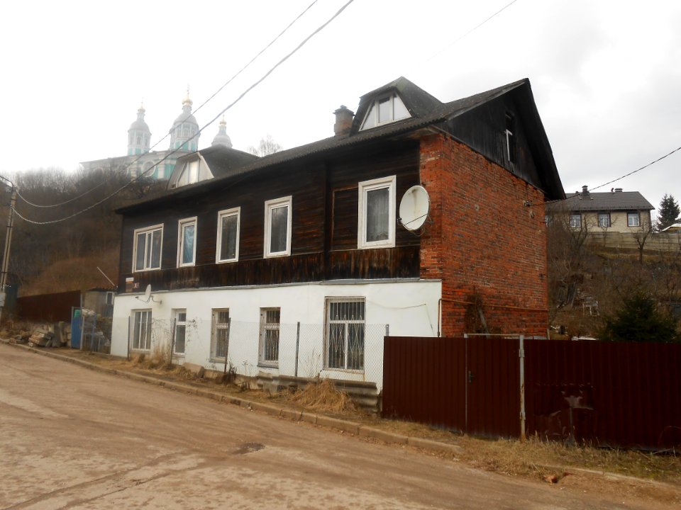 Smolensk, Krasny Ruchey Street, 13 - 02