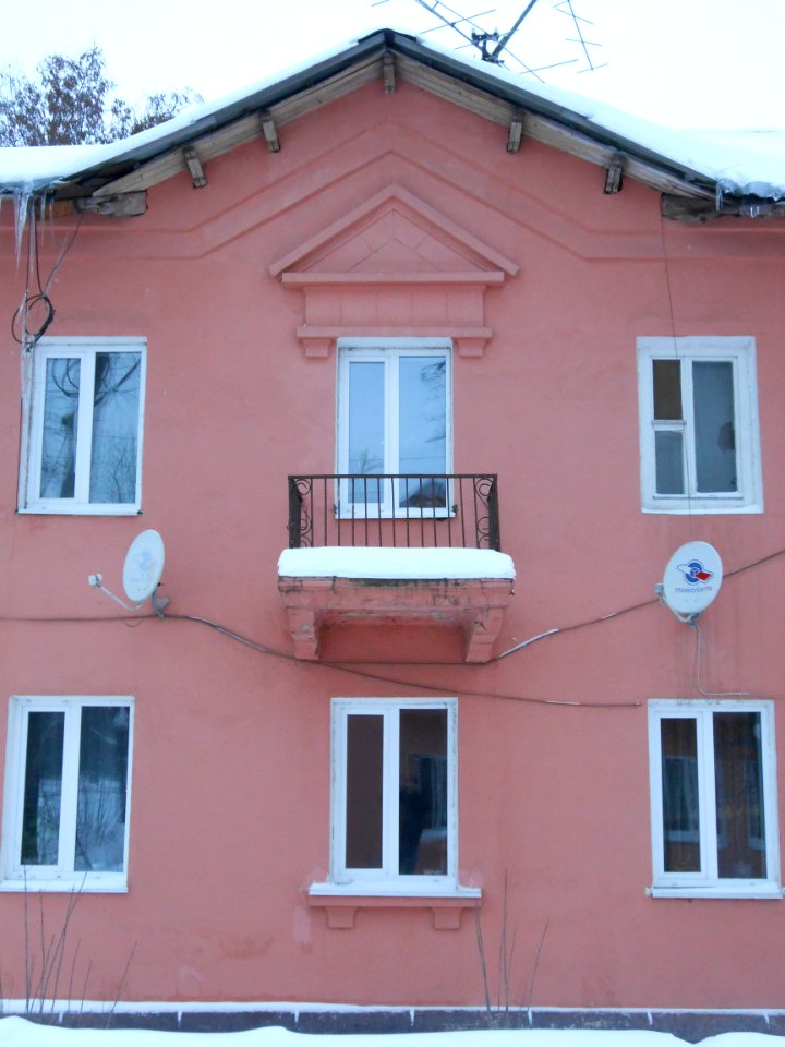 Smolensk, Lavochkina Street, 68 - 02