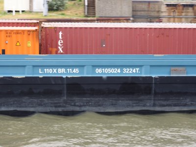 Skyline - ENI 06105024, Van Cauwelaertsluis, Port of Antwerp pic3