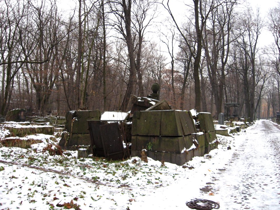 Smolensk Lutheran cemetery 5