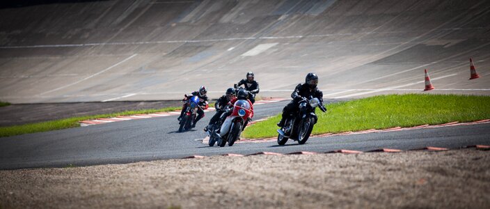 Race vintage monthléry