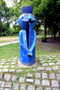 Skulpturen Borkheider Straße (Berlin-Marzahn) 5v12