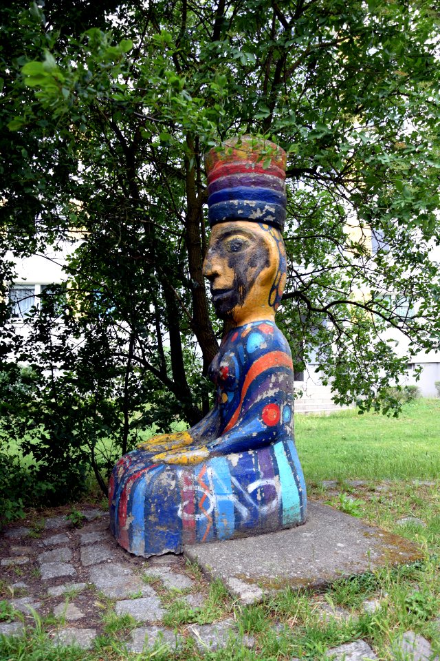 Skulpturen Borkheider Straße (Berlin-Marzahn) 2v12