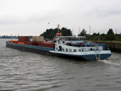 Skyline - ENI 06105024, Van Cauwelaertsluis, Port of Antwerp pic5