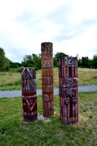 Skulptur im Seelgrabenpark (Berlin-Marzahn) 5v16