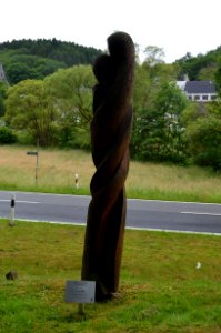 Skulpturenweg Reckenthal, Jean-Claude Escoulin, Du, Ich, Wir (1)