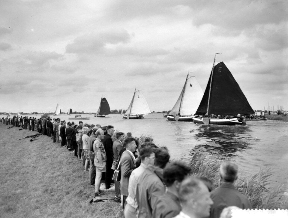 Skutsjesilen op de Friese Meren, Bestanddeelnr 911-4656
