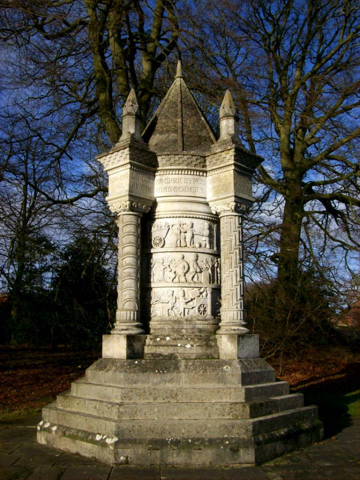 Sledmere, Waggoners' Monument