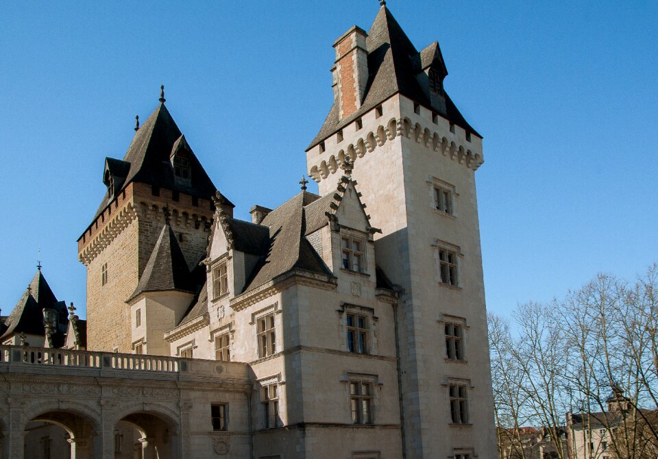 Castle renaissance henry iv