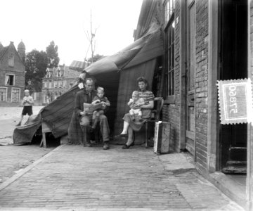 Slechte woongelegenheid voor gezin Oerlemans in Hoorn, Bestanddeelnr 905-7860