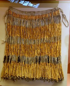 Skirt, Yurok, North Coastal California, collected before 1904 - Native American collection - Peabody Museum, Harvard University - DSC05911