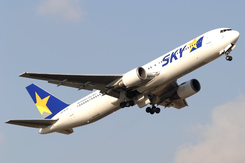 SkymarkAirlines B767-300ER fukuoka 20081212140528