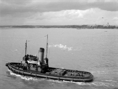 Sleepboot bij Tanger, Bestanddeelnr 191-0279