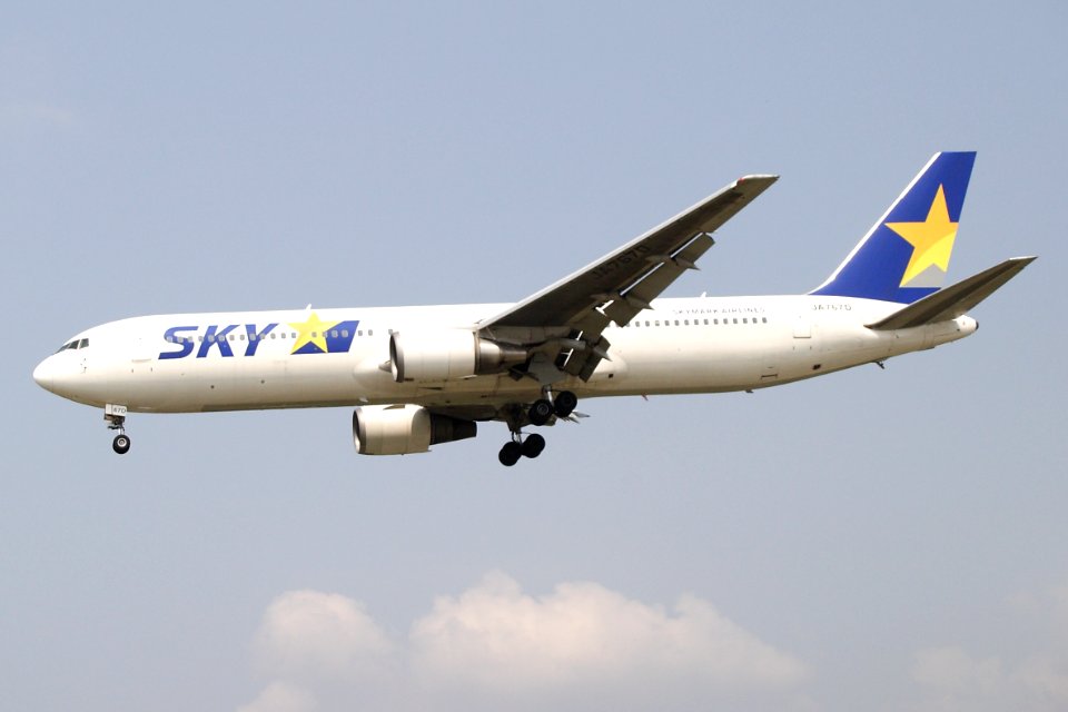 SkymarkAirlines B767-300ER fukuoka 20090523143600