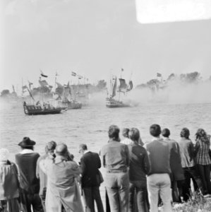 Slag op de Zuiderzee ivm herdenking Slag op Zuiderzee in 1573, Slag op de Zui, Bestanddeelnr 926-5613