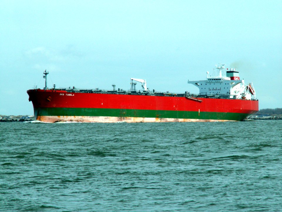 SKS Tugela - IMO 9133460 - Callsign LACN5 - leaving Port of Rotterdam, Holland 08-Apr-2006