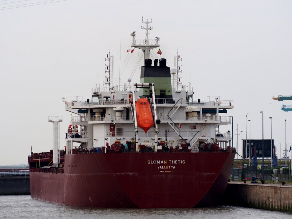 Sloman Thetis - IMO 9306653, Berendrecht sluis, Port of Antwerp