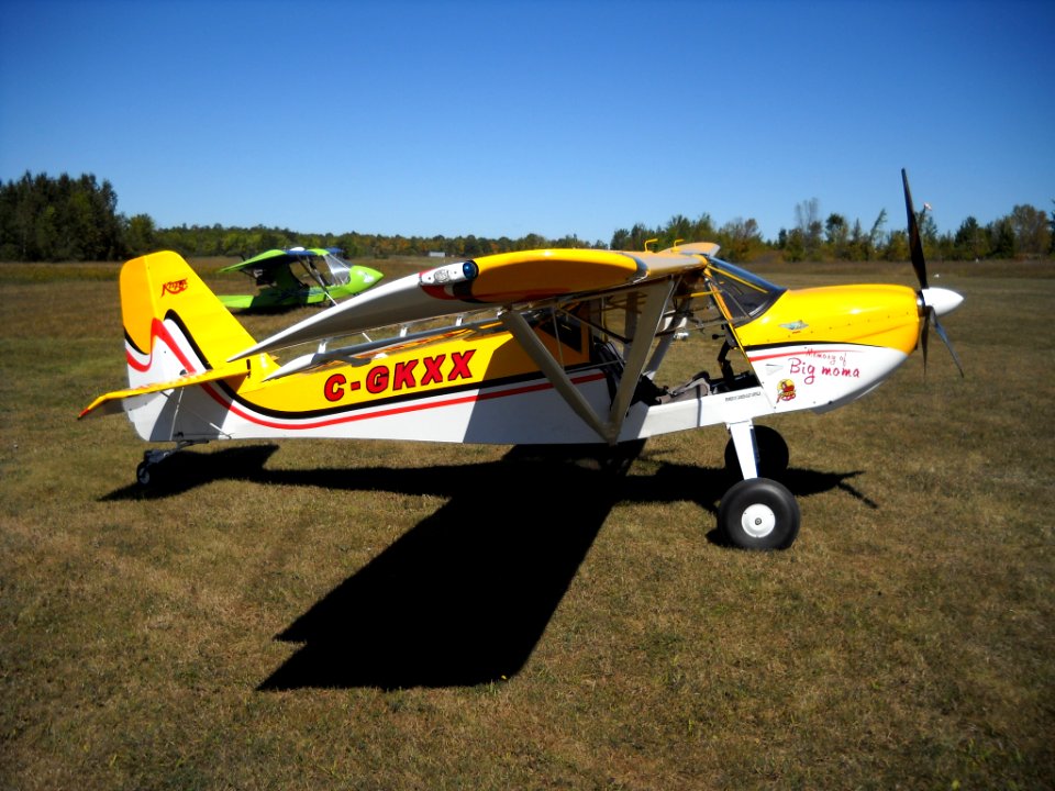 SkyStar Kitfox Series 6 C-GKXX 1771