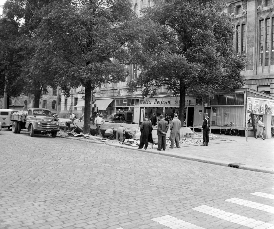 Sloop noodwinkels Coolsingel Rotterdam, Bestanddeelnr 908-9628