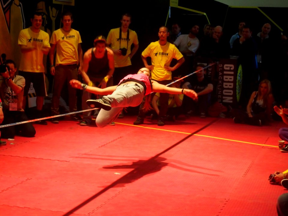 Slacklining, ISPO 2014 Munich (02)