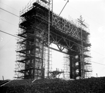 Sluiswerken Tiel sluis en hefbrug, Bestanddeelnr 904-6291