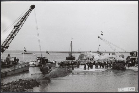 Sluiting verbindingsdijk van Marken met het vasteland, Bestanddeelnr 072-0836