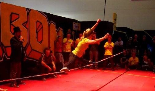 Slacklining, ISPO 2014 Munich (08)