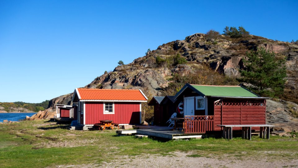 Small huts at Loddebo photo