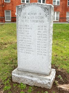Slain Sisters - Springfield, MA - DSC03275