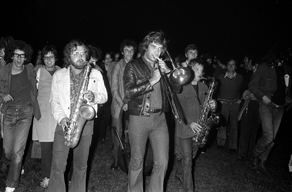 Slotfeest Holland Festival op Museumplein Amsterdam, nummer 15 Willem Breuker (l, Bestanddeelnr 926-5341