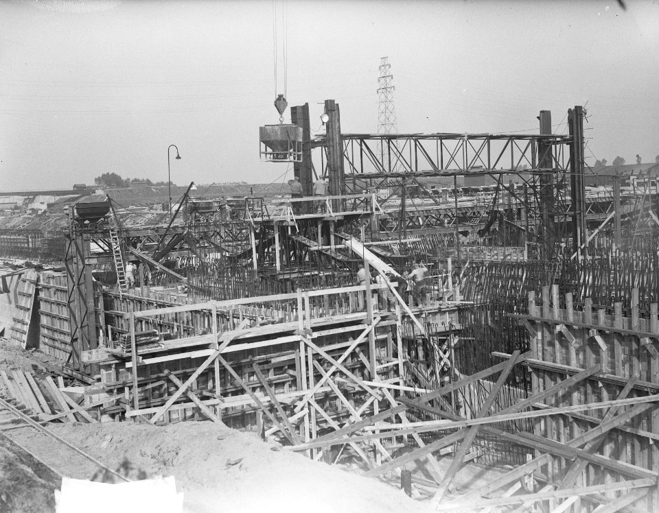Sluisbouw te Tiel in Amsterdam-Rijnkanaal, Bestanddeelnr 903-6550