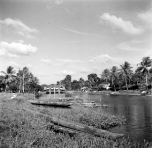 Sluis in de Saramaccarivier bij Uitkijk in Suriname, Bestanddeelnr 252-6432