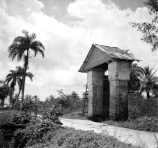 Sluis bij Leonsberg in Suriname, Bestanddeelnr 252-6407