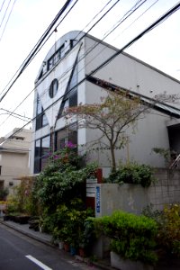 Small office building in Minami-Aoyama photo