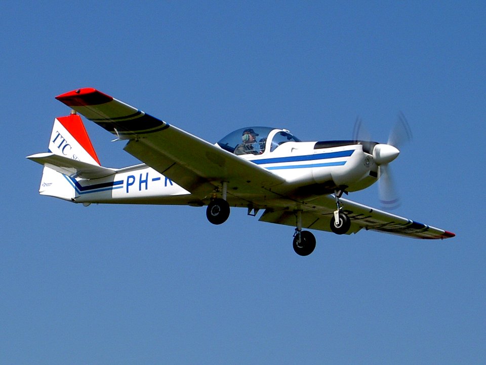 Slingsby T67M-200 PH-KAJ pic1