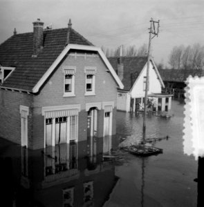 Slikkerveer ondergelopen huizen, Bestanddeelnr 905-5182